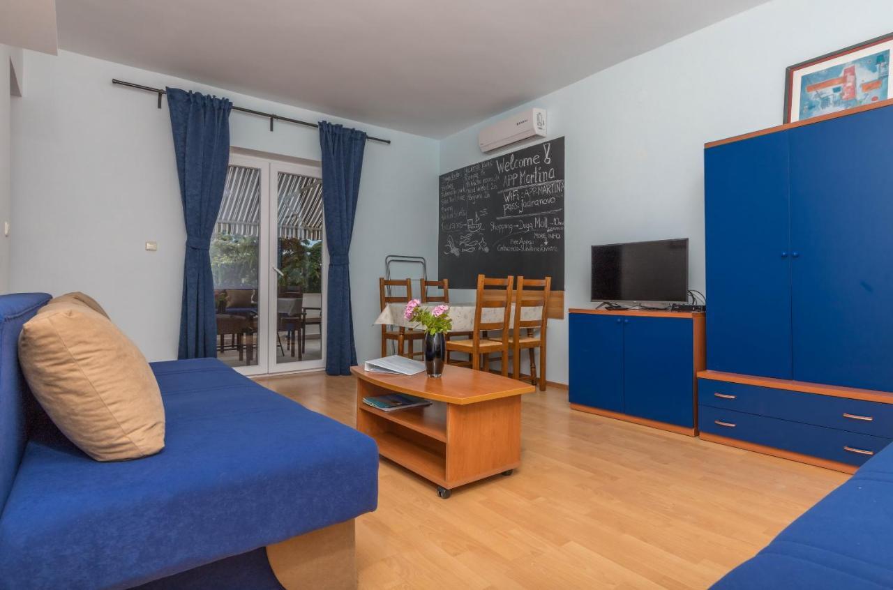 Apartments Martina Ядраново Екстериор снимка