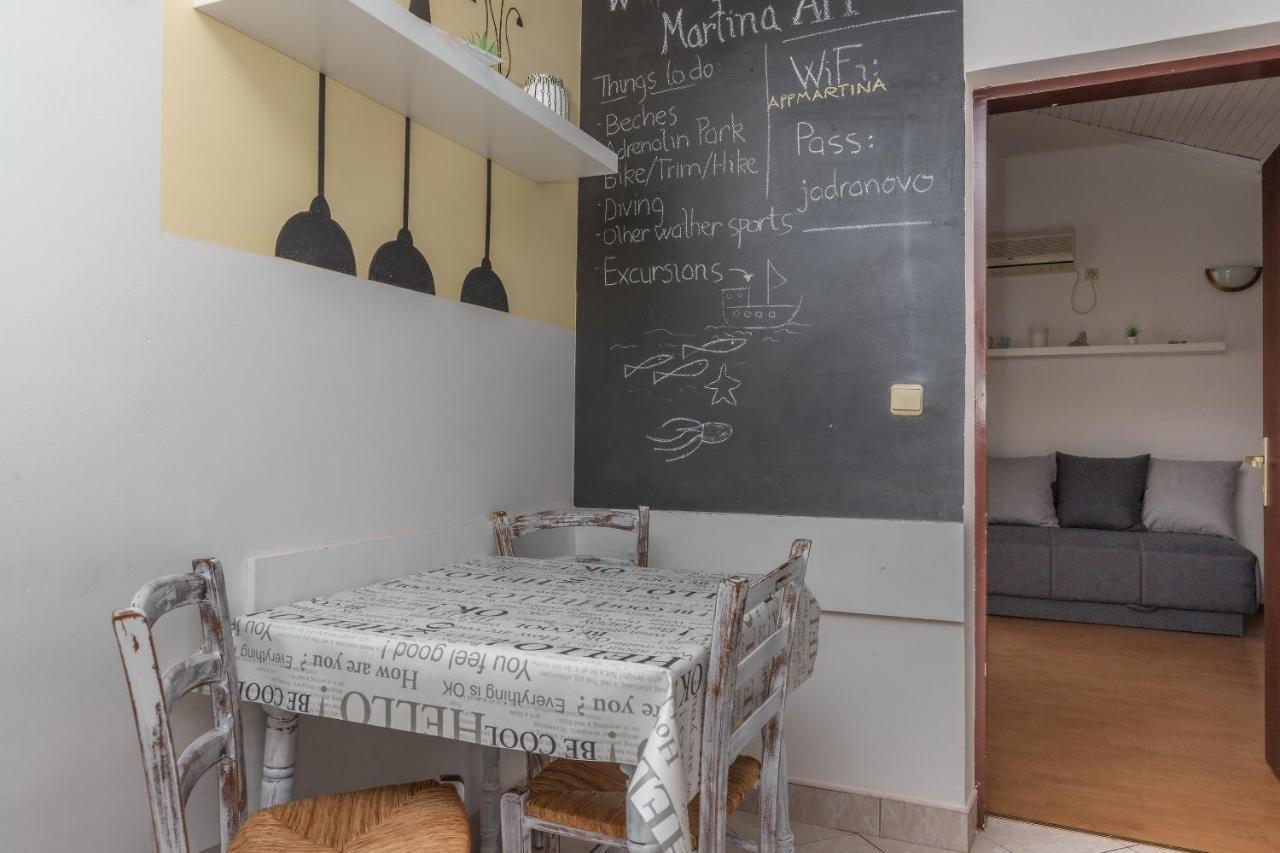 Apartments Martina Ядраново Екстериор снимка